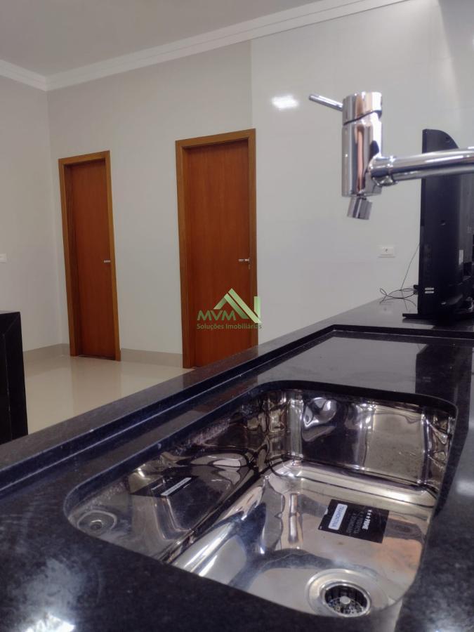 Casa à venda com 4 quartos, 420m² - Foto 9