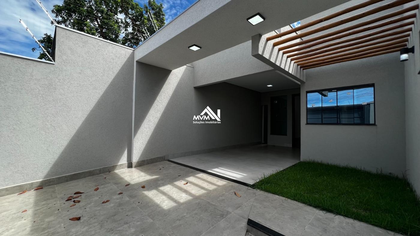 Casa à venda com 3 quartos, 118m² - Foto 2