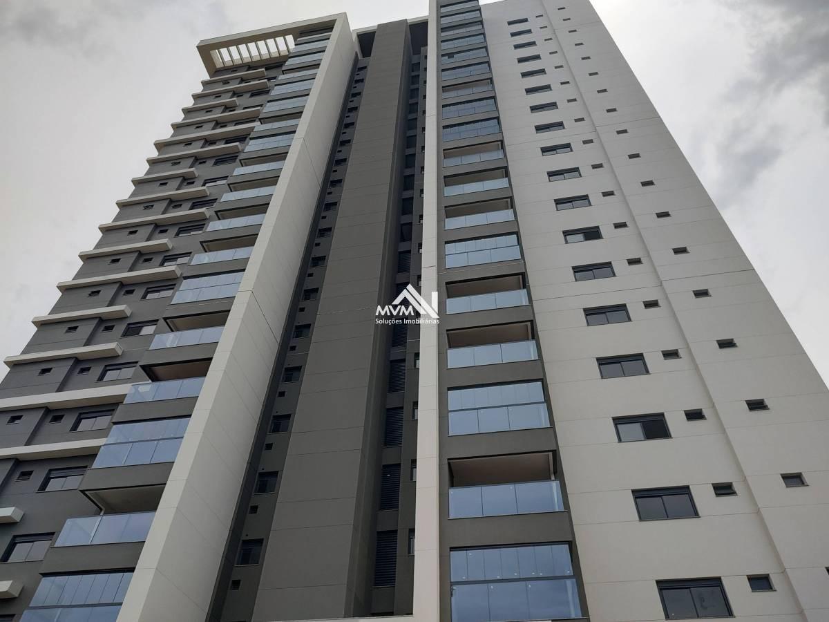 Apartamento para alugar com 3 quartos, 131m² - Foto 3