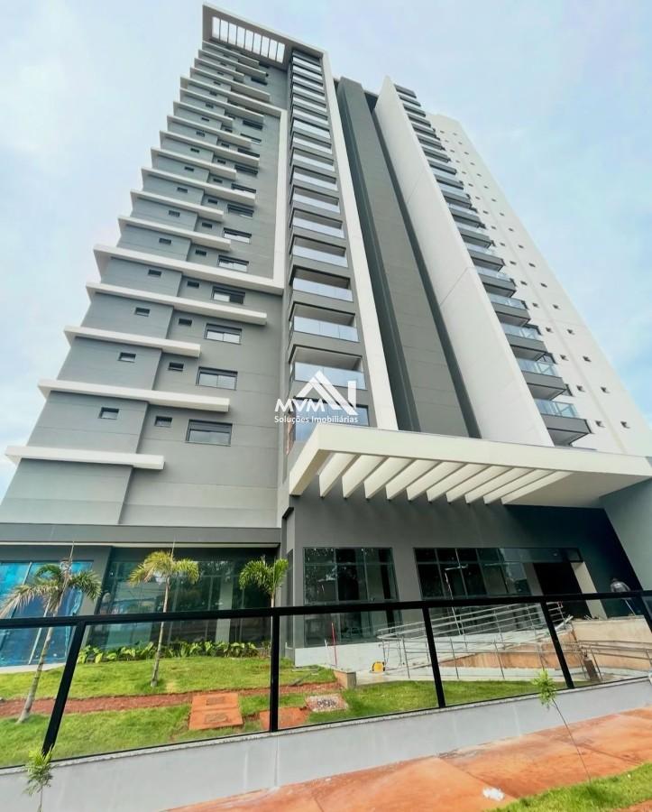 Apartamento para alugar com 3 quartos, 131m² - Foto 1