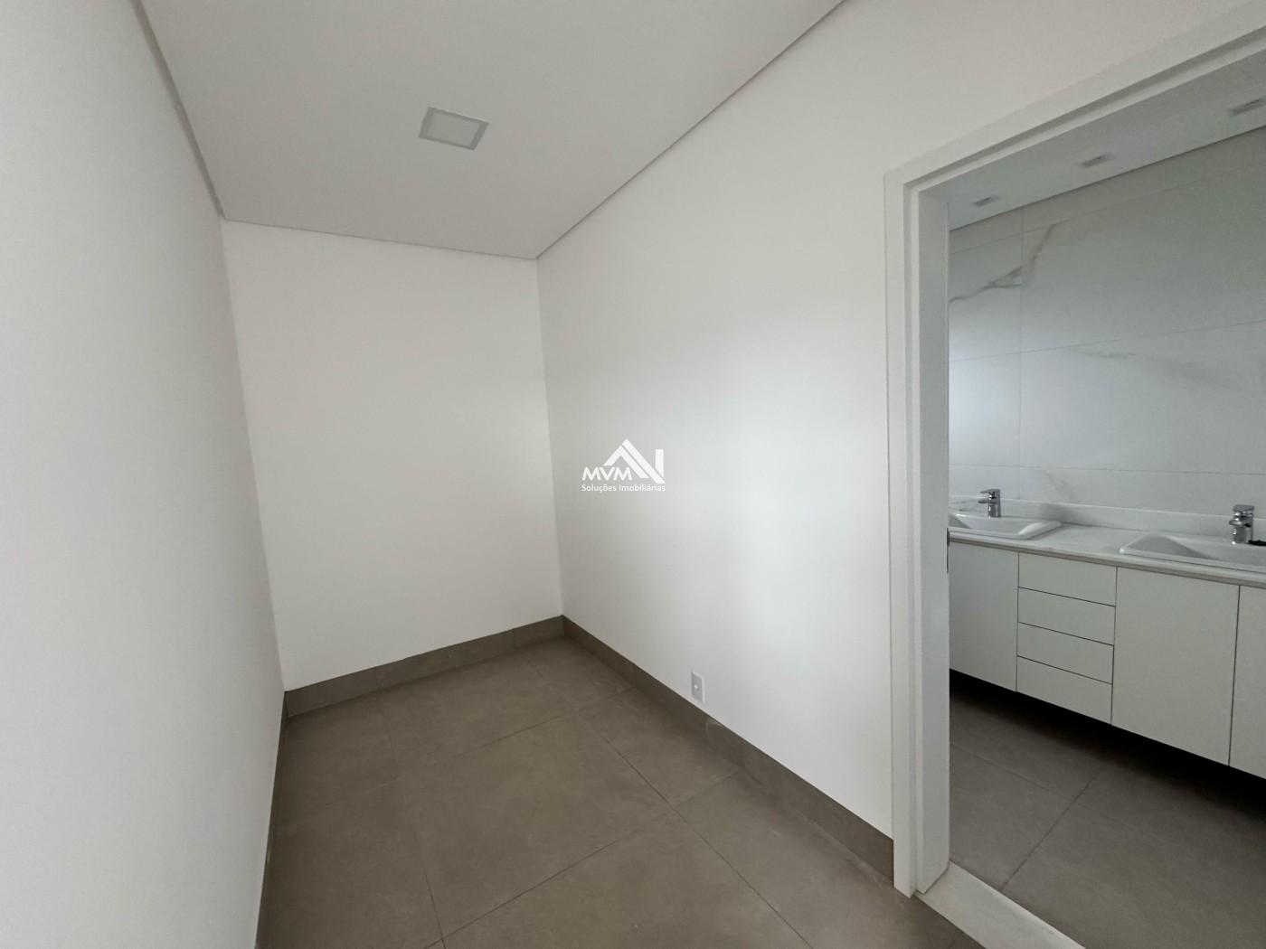 Apartamento para alugar com 3 quartos, 131m² - Foto 19