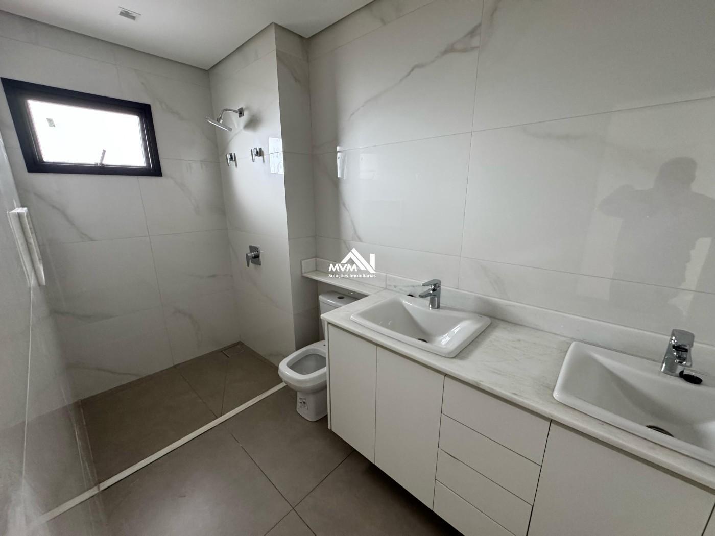 Apartamento para alugar com 3 quartos, 131m² - Foto 20