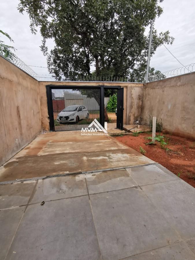 Casa à venda com 3 quartos, 78m² - Foto 2