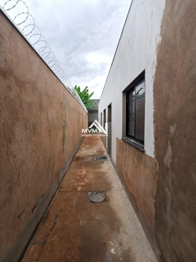 Casa à venda com 3 quartos, 78m² - Foto 10