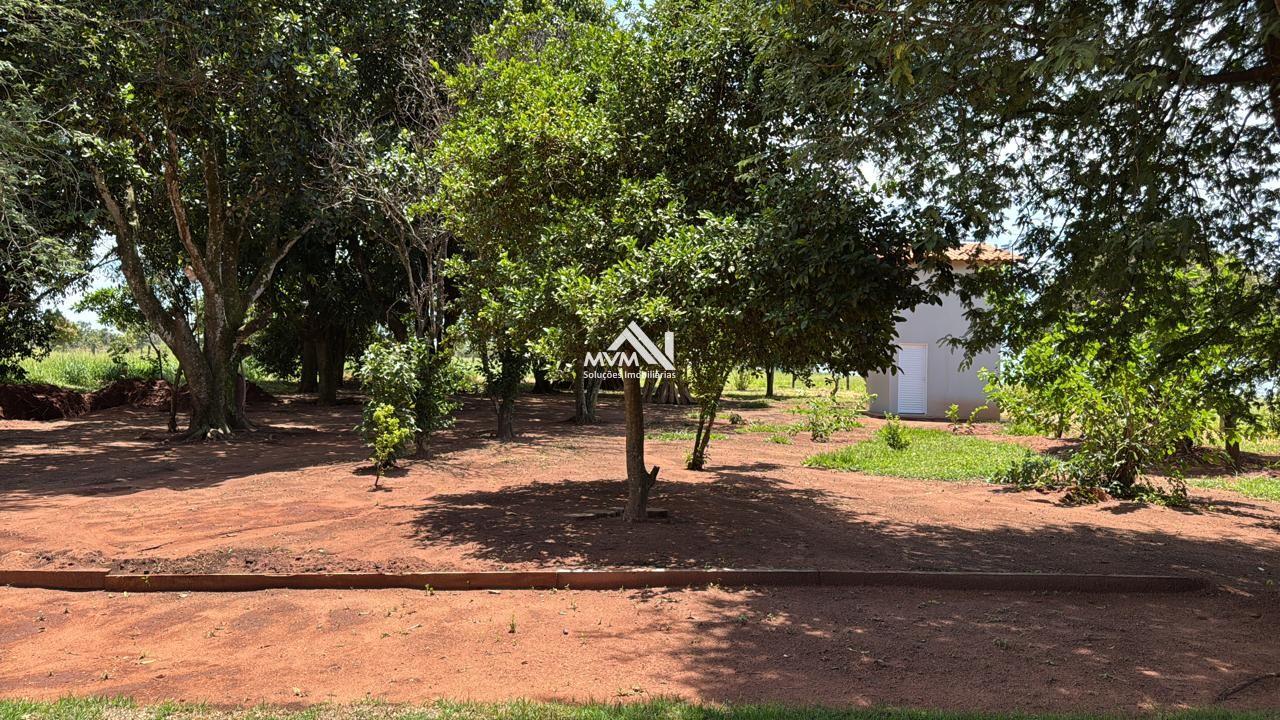 Chácara à venda com 2 quartos, 145000m² - Foto 18