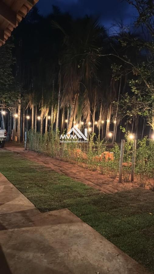 Chácara à venda com 2 quartos, 145000m² - Foto 17